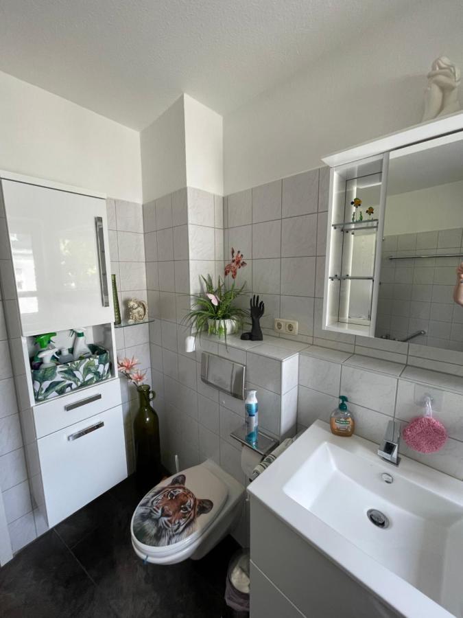 Moeblierte Wohnung Fuer Geschaeftsreisen/Ferienwohnung Plauen Stadtmitte Bagian luar foto